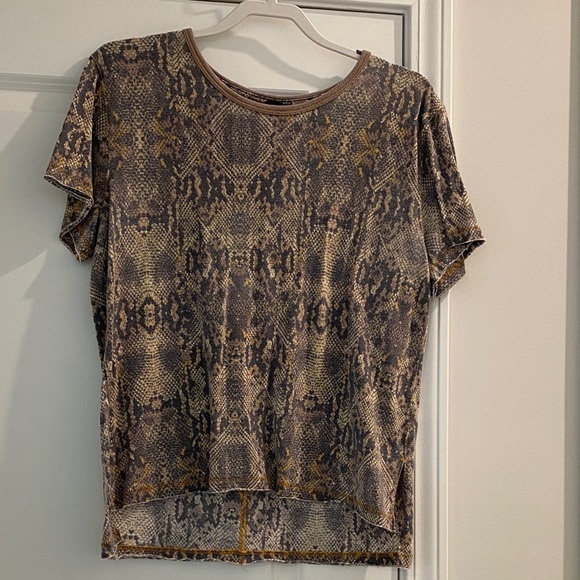 Free People Snake Print Short Sleeve Top - Brown and Tan - Picture 1 of 3